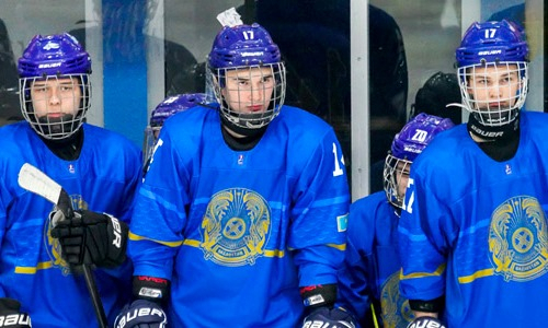 Со счетом 7:1 завершился хоккейный матч Казахстан — Япония