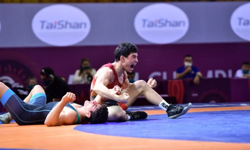 Казахстанские борцы выступят на турнире в Испании. Известен состав