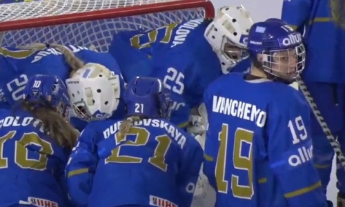 Казахстан проиграл четвертый матч подряд на женском ЧМ-2023 по хоккею