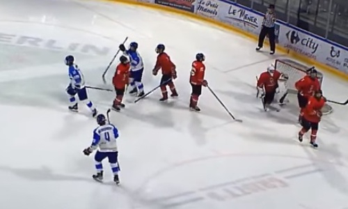 Казахстан разгромом стартовал на юношеском ЧМ-2023 по хоккею