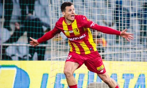 Бывший форвард клуба КПЛ сделал дубль в европейском чемпионате. Видео