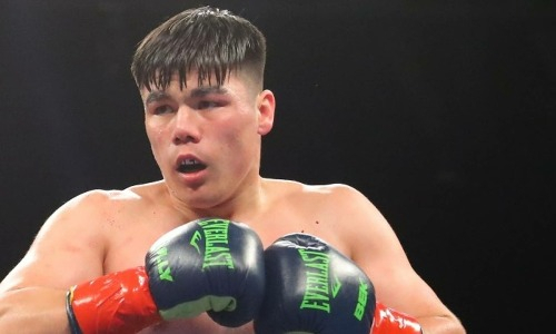 «Что за дешевые понты?». Узбекистанского чемпиона осадили после победы