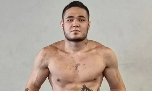 «Он как попугай». Казахстанский файтер пригрозил своему сопернику