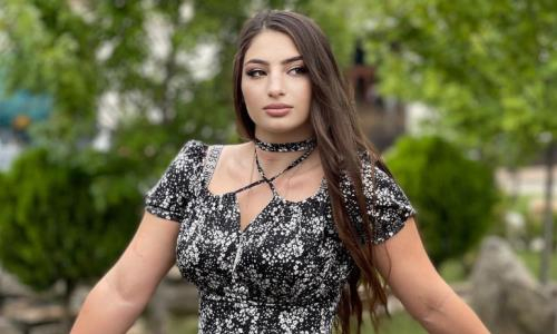 Грузинская красотка из ММА встретила и затроллила Нурлана Сабурова. Фото