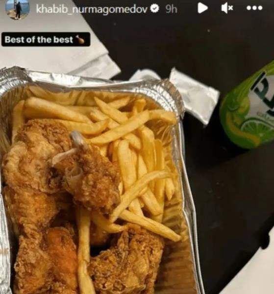 Хабиба Нурмагомедова высмеяли за неожиданное фото