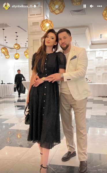 Сабина Алтынбекова показала новое фото с мужем