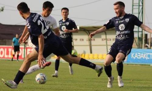 Фоторепортаж с матча Кубка Казахстана «Туран» — «Каспий» 0:1, доп. вр 2:1
