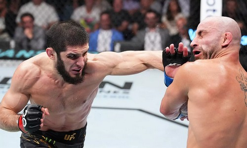 В команде Махачева сделали заявление о реванше с Волкановски