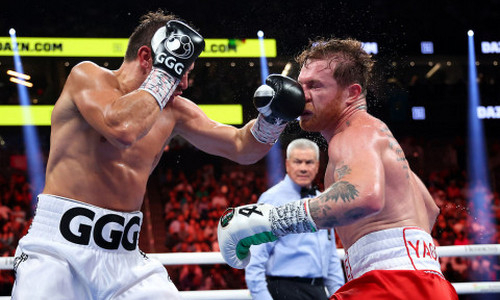 «Даже с супер-старым Головкиным». Тедди Атлас разоблачил «Канело» и вынес ему вердикт