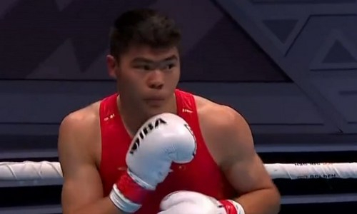 Казахский боксер нокаутом одержал вторую победу на чемпионате мира в Ташкенте