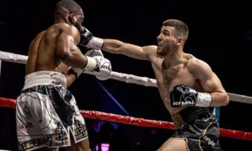 Непобежденный боксер выиграл бой «пушечным» нокаутом по печени. Видео