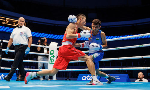 IBA вынесла вердикт скандальному бою Сакена Бибосынова на ЧМ-2023 по боксу