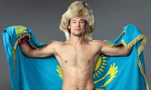 Шавкат Рахмонов приблизился к Хамзату Чимаеву в обновленном рейтинге UFC