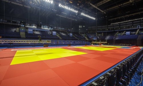 Российских болельщиков выгнали с чемпионата мира по дзюдо из-за георгиевских лент