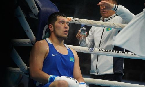 Видео полного боя полуфинала казахстанского боксера с призером Олимпиады из России на ЧМ-2023