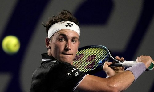 «Абсолютно безумные». Четвертая ракетка мира назвал плюсы и минусы сильнейшего теннисиста Казахстана