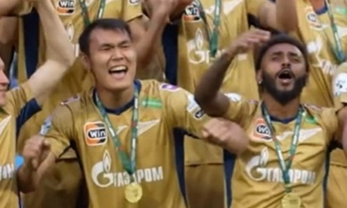 Нуралы Алип получил кубок чемпиона РПЛ с «Зенитом». Фото и видео