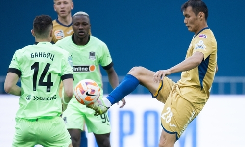 Сергей Семак объяснился за выход Нуралы Алипа в старте «Зенита»