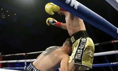 Жанибек Алимханулы показал идеальный удар в бою с брутальным нокаутом. Видео