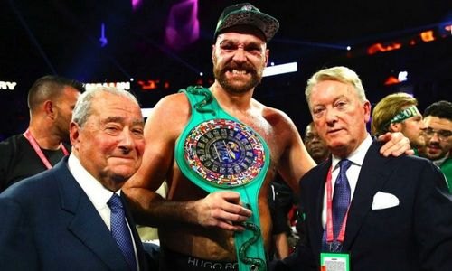 «Или верни контракт!» Тайсон Фьюри наехал на собственного промоутера