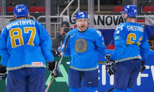 Казахстан сотворил вторую сенсацию на ЧМ-2023 по хоккею. Видео