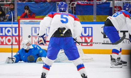 Фоторепортаж с матча ЧМ-2023 по хоккею Казахстан — Словакия 4:3 Б
