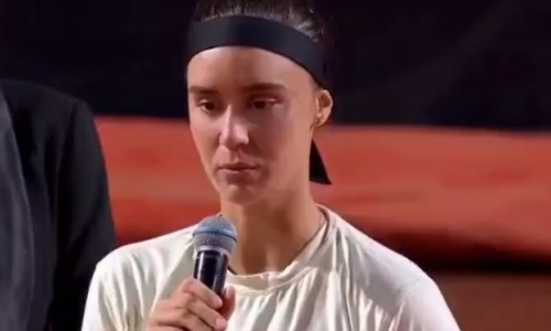 Соперница Рыбакиной извинилась после финала турнира в Риме