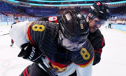 Разгром с девятью шайбами состоялся на ЧМ-2023 по хоккею с участием сборной Казахстана. Видео