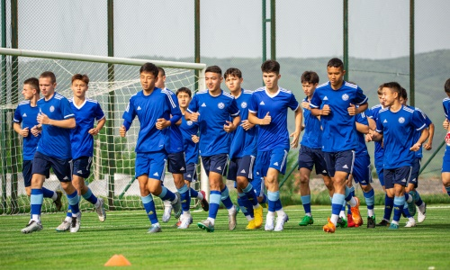 Юношеская сборная Казахстана объявила состав на Кубок развития УЕФА в России