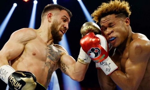 Ломаченко узнал хорошую новость от WBC после поражения в бою с Хэйни