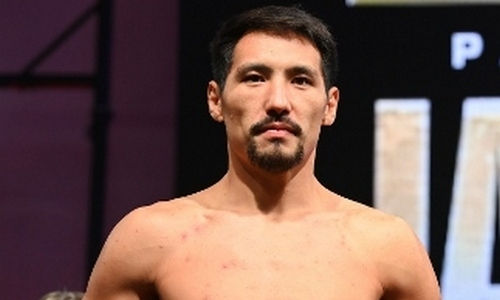 Экс-чемпиону мира припомнили побег от Алимханулы после наезда на «Канело»