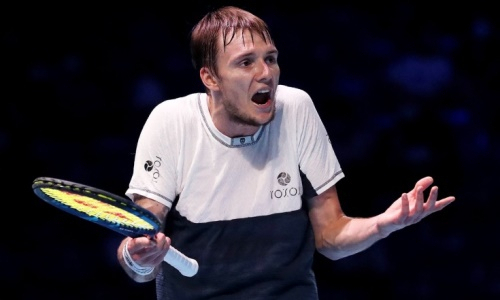 Лучший теннисист Казахстана объяснил свой позор на старте «Ролан Гаррос»