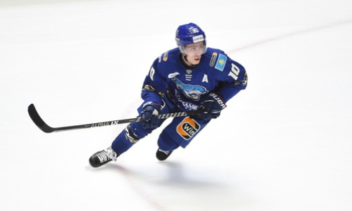 «Сделать это дано единицам». Как казахстанских новичков топ-клуба КХЛ приняли в России