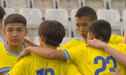 Со счетом 5:0 закончился матч футбольных сборных Казахстана и России. Видео