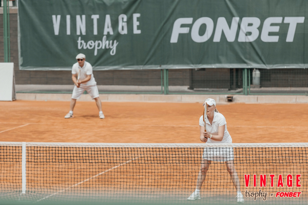 Vintage Trophy by Fonbet вернул Алматы в теннисную атмосферу 60-х годов