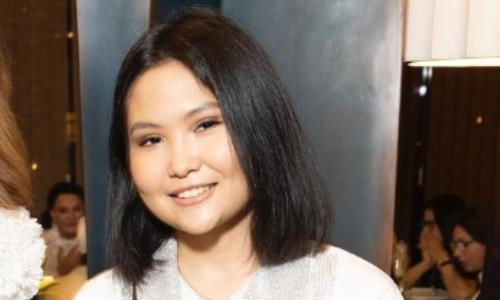 Бибисара Асаубева получила необычное прозвище и «одобрила» его своим фото из ванной