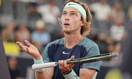 Драмой и сенсацией обернулся матч седьмой ракетки мира из России на «Ролан Гаррос»