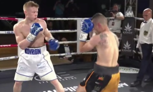 Непобежденный казахстанский боксер быстрым нокаутом завоевал первый титул в карьере