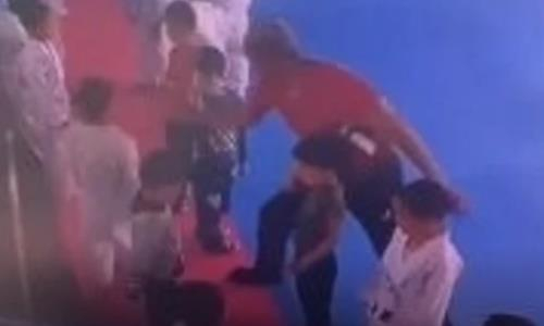 Тренер по карате избивал в детсаду своих воспитанников в Казахстане. Видео