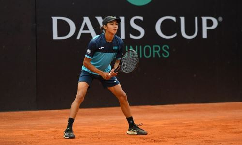 Казахстанский теннисист стал абсолютным чемпионом международного турнира