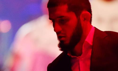 «Ты бомж». Ислама Махачева оскорбили из-за обращения к самому богатому человеку в мире