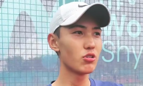 Казахстанский теннисист отказался продолжать матч с разгромом