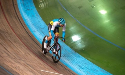 Казахстанец завоевал «серебро» чемпионата Азии по велоспорту на треке