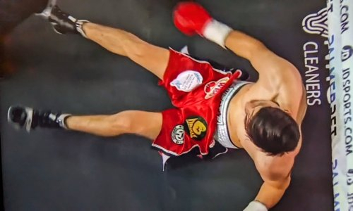 Видео полного боя Тим Цзю — Карлос Окампо с диким нокаутом за полторы минуты