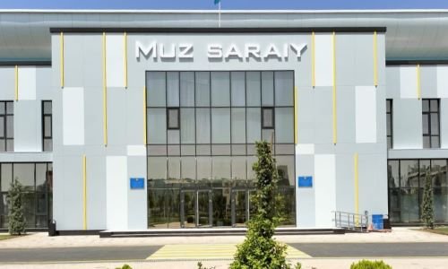 В Туркестане построен ледовый дворец. Фото