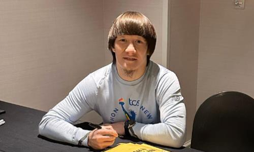 UFC «поэкспериментировал» с новым стилем Жалгаса Жумагулова. Фото