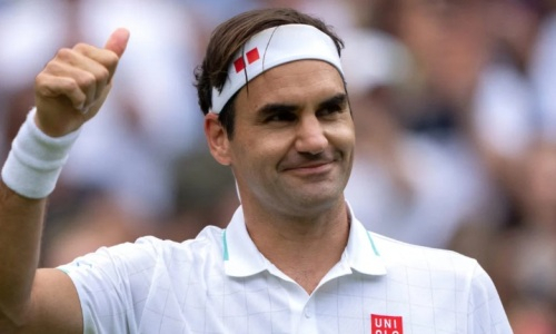 Казахстанский теннисист стал в один ряд с Федерером