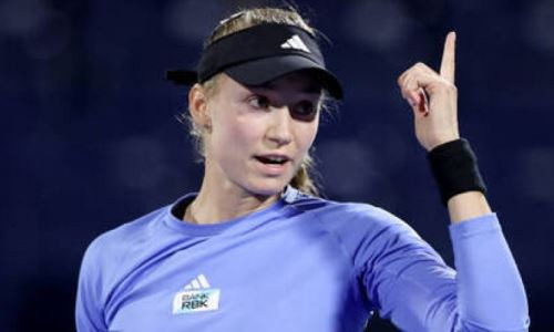 Елена Рыбакина «запугала» тренера польской теннисистки