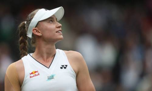 Елена Рыбакина заставила Роджера Федерера аплодировать ей стоя на Уимблдоне. Видео