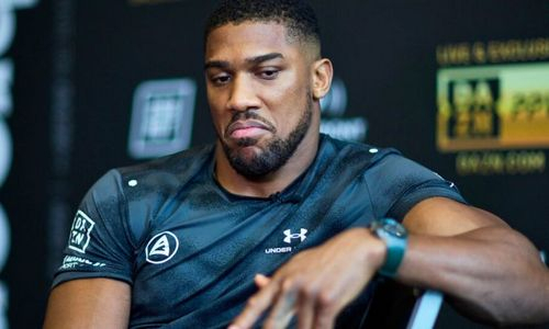 «Я не чувствовал, что меня чему-то учили». Энтони Джошуа раскритиковал бывшего тренера